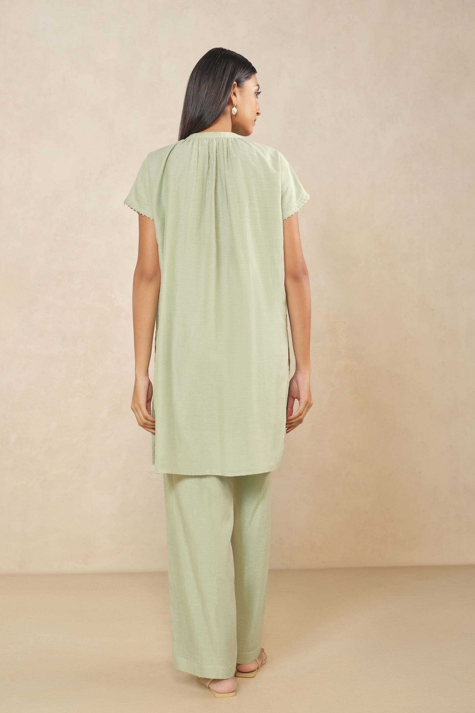 Haiku Hand-embroidered Chikankari Mul Kurta Set - Sage